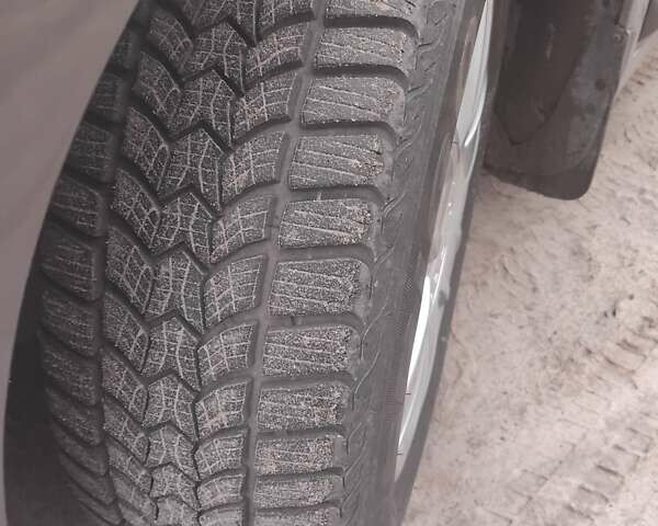 Фіолетовий Сітроен С4, об'ємом двигуна 1.6 л та пробігом 250 тис. км за 3950 $, фото 12 на Automoto.ua