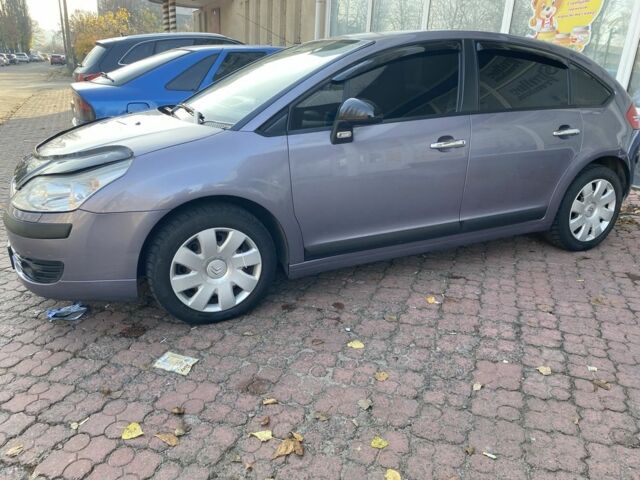 Фиолетовый Ситроен С4, объемом двигателя 1.6 л и пробегом 269 тыс. км за 4000 $, фото 4 на Automoto.ua