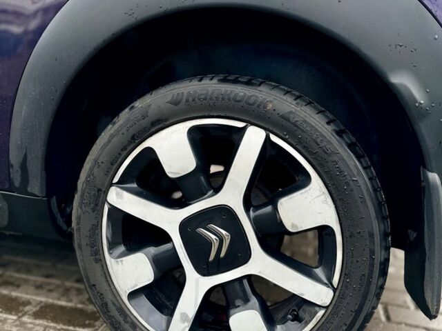 Ситроен С4 2016 в Киеве на Automoto.ua Фиолетовый Ситроен С4, объемом двигателя 1.6 л и пробегом 140 тыс. км за 10300 $, фото 15 на Automoto.ua