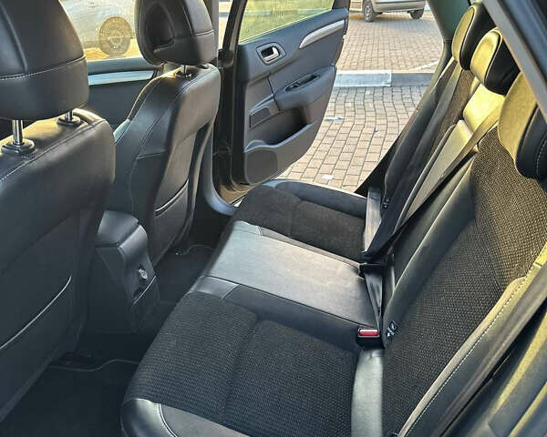 Коричневий Сітроен С4, об'ємом двигуна 1.6 л та пробігом 220 тис. км за 7400 $, фото 11 на Automoto.ua