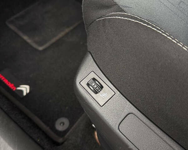 Коричневый Ситроен С4, объемом двигателя 1.6 л и пробегом 111 тыс. км за 6599 $, фото 27 на Automoto.ua