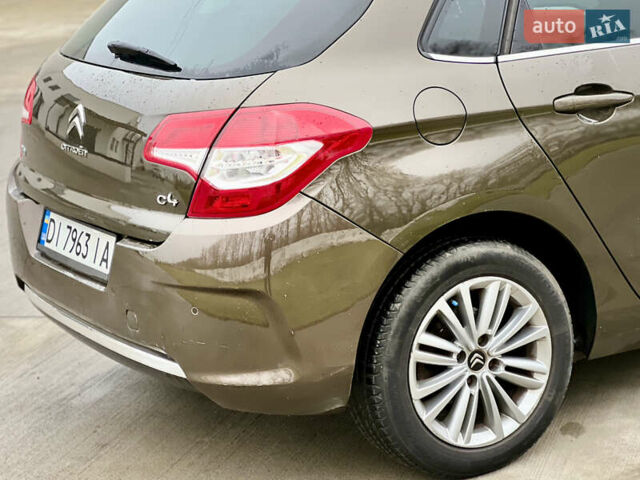 Коричневый Ситроен С4, объемом двигателя 1.56 л и пробегом 255 тыс. км за 7500 $, фото 16 на Automoto.ua
