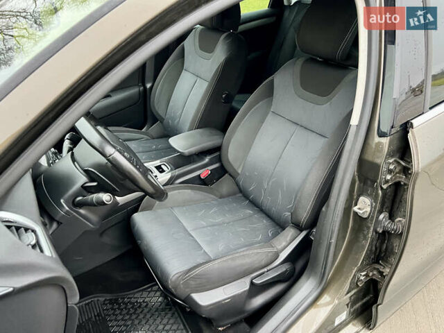 Коричневый Ситроен С4, объемом двигателя 1.56 л и пробегом 255 тыс. км за 7500 $, фото 31 на Automoto.ua