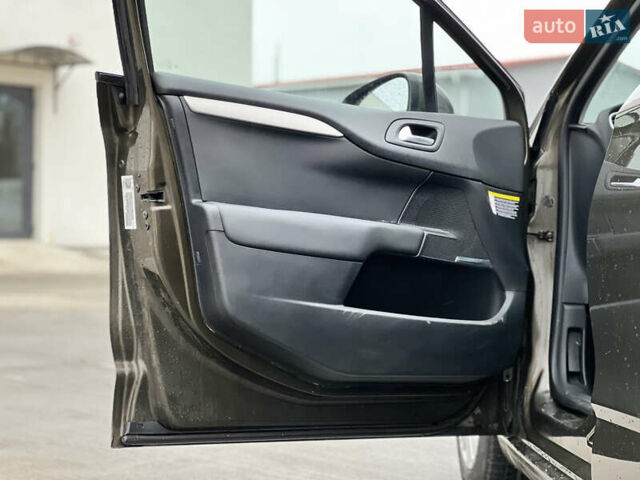 Коричневый Ситроен С4, объемом двигателя 1.56 л и пробегом 255 тыс. км за 7500 $, фото 26 на Automoto.ua