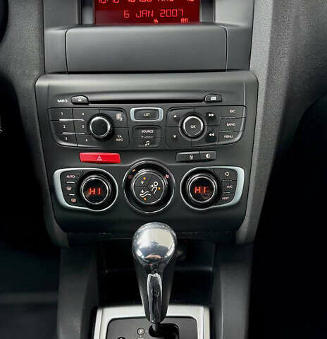 Коричневый Ситроен С4, объемом двигателя 1.6 л и пробегом 111 тыс. км за 6599 $, фото 25 на Automoto.ua