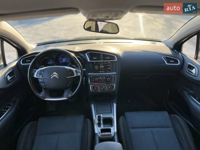 Коричневый Ситроен С4, объемом двигателя 1.56 л и пробегом 258 тыс. км за 6600 $, фото 43 на Automoto.ua