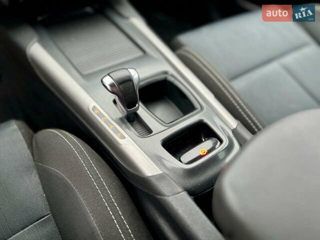 Коричневый Ситроен С4, объемом двигателя 1.56 л и пробегом 255 тыс. км за 7500 $, фото 38 на Automoto.ua