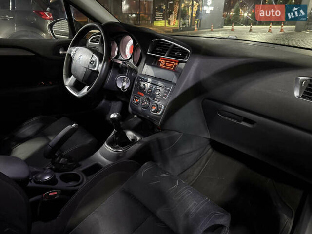 Коричневий Сітроен С4, об'ємом двигуна 1.56 л та пробігом 212 тис. км за 5900 $, фото 7 на Automoto.ua