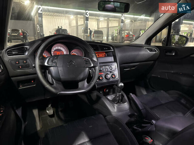 Коричневий Сітроен С4, об'ємом двигуна 1.56 л та пробігом 212 тис. км за 5900 $, фото 5 на Automoto.ua