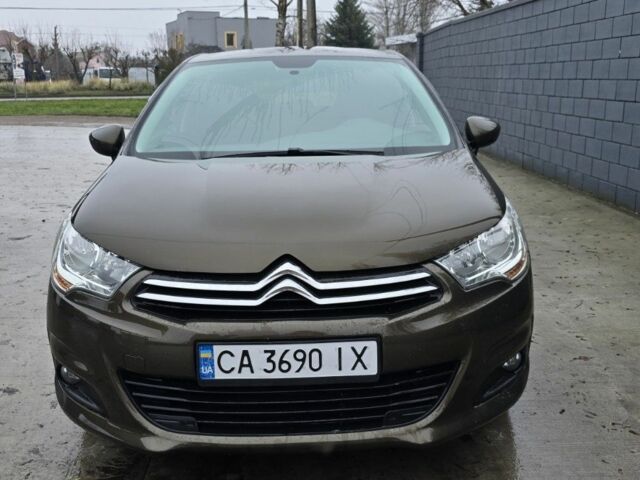 Коричневий Сітроен С4, об'ємом двигуна 1.6 л та пробігом 203 тис. км за 7800 $, фото 1 на Automoto.ua