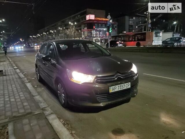 Коричневый Ситроен С4, объемом двигателя 1.6 л и пробегом 167 тыс. км за 6950 $, фото 19 на Automoto.ua