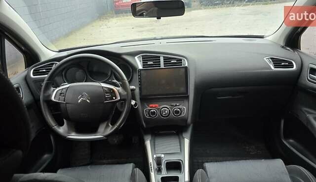 Коричневий Сітроен С4, об'ємом двигуна 1.6 л та пробігом 203 тис. км за 7800 $, фото 8 на Automoto.ua