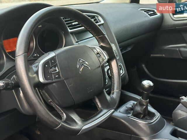 Коричневий Сітроен С4, об'ємом двигуна 1.6 л та пробігом 287 тис. км за 7300 $, фото 18 на Automoto.ua