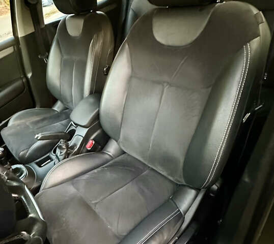 Коричневий Сітроен С4, об'ємом двигуна 1.6 л та пробігом 287 тис. км за 6500 $, фото 21 на Automoto.ua