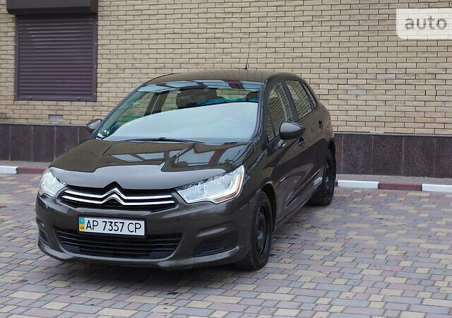 Коричневый Ситроен С4, объемом двигателя 1.6 л и пробегом 167 тыс. км за 6950 $, фото 6 на Automoto.ua