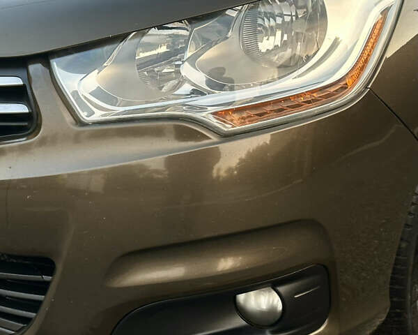 Коричневий Сітроен С4, об'ємом двигуна 1.6 л та пробігом 287 тис. км за 7300 $, фото 11 на Automoto.ua