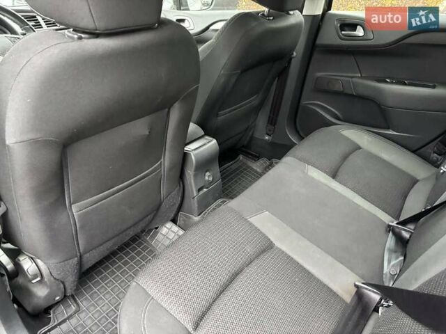 Коричневый Ситроен С4, объемом двигателя 1.56 л и пробегом 253 тыс. км за 7900 $, фото 14 на Automoto.ua