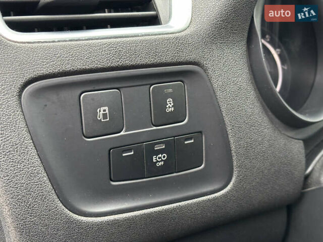 Коричневый Ситроен С4, объемом двигателя 1.6 л и пробегом 253 тыс. км за 9500 $, фото 14 на Automoto.ua