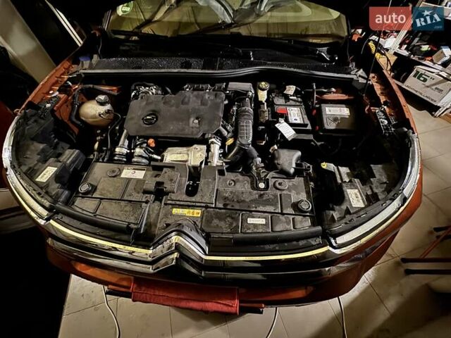 Коричневий Сітроен С4, об'ємом двигуна 1.5 л та пробігом 37 тис. км за 23500 $, фото 1 на Automoto.ua