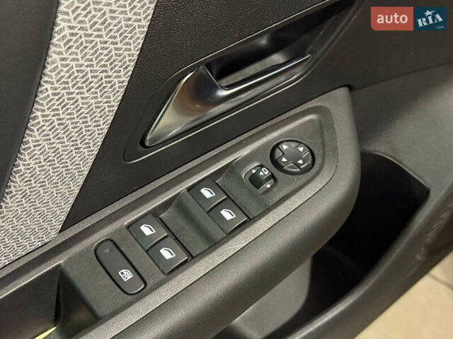 Коричневий Сітроен С4, об'ємом двигуна 1.5 л та пробігом 37 тис. км за 23940 $, фото 20 на Automoto.ua