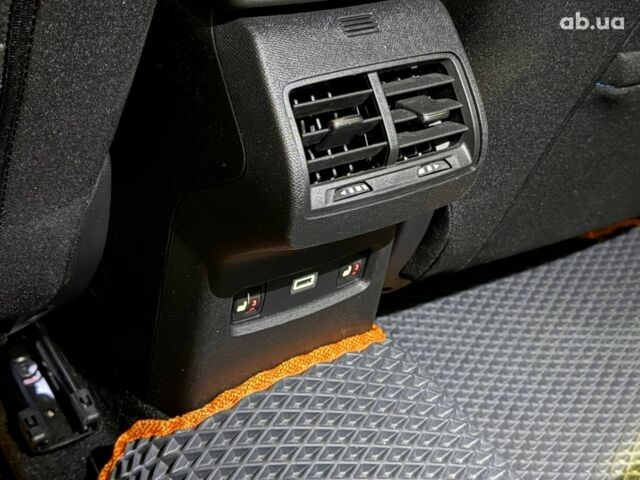 Коричневый Ситроен С4, объемом двигателя 1.5 л и пробегом 37 тыс. км за 23940 $, фото 19 на Automoto.ua