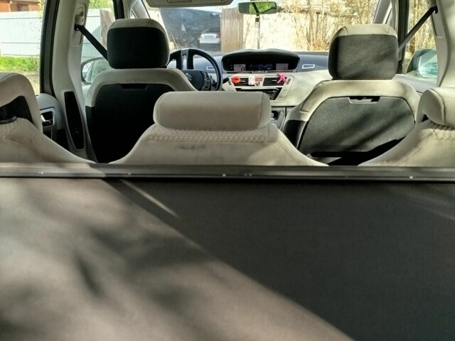 Коричневый Ситроен С4, объемом двигателя 1.6 л и пробегом 236 тыс. км за 6500 $, фото 5 на Automoto.ua