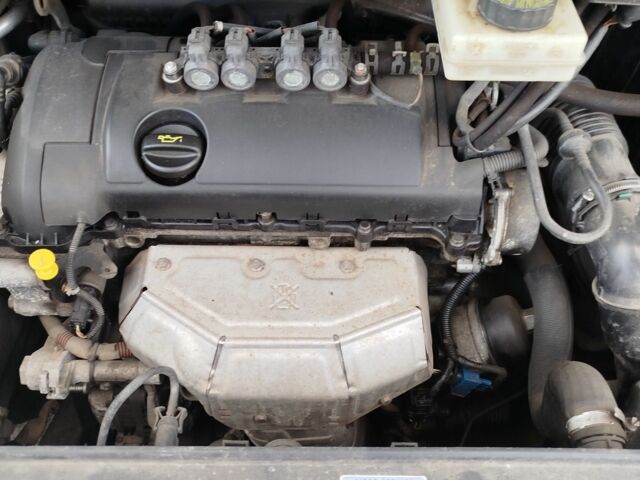 Коричневый Ситроен С4, объемом двигателя 1.6 л и пробегом 236 тыс. км за 6500 $, фото 6 на Automoto.ua