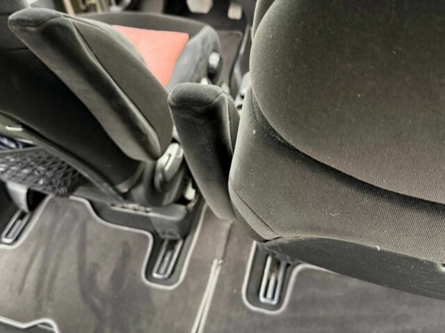 Коричневый Ситроен С4, объемом двигателя 1.6 л и пробегом 330 тыс. км за 5100 $, фото 18 на Automoto.ua