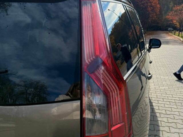 Коричневый Ситроен С4, объемом двигателя 1.6 л и пробегом 330 тыс. км за 5100 $, фото 11 на Automoto.ua