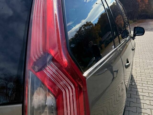 Коричневый Ситроен С4, объемом двигателя 1.6 л и пробегом 330 тыс. км за 5100 $, фото 4 на Automoto.ua