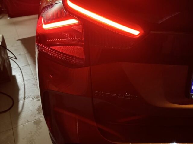 Коричневый Ситроен С4, объемом двигателя 1.5 л и пробегом 3 тыс. км за 23500 $, фото 4 на Automoto.ua