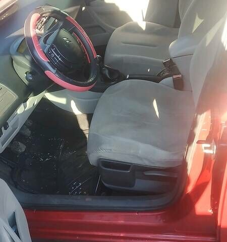 Красный Ситроен С4, объемом двигателя 1.6 л и пробегом 190 тыс. км за 2000 $, фото 21 на Automoto.ua