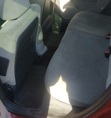 Красный Ситроен С4, объемом двигателя 1.6 л и пробегом 190 тыс. км за 2000 $, фото 9 на Automoto.ua