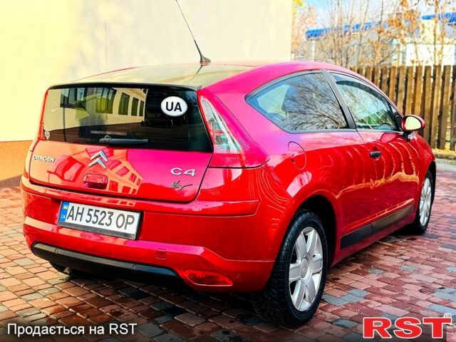 Красный Ситроен С4, объемом двигателя 1.6 л и пробегом 130 тыс. км за 3600 $, фото 2 на Automoto.ua