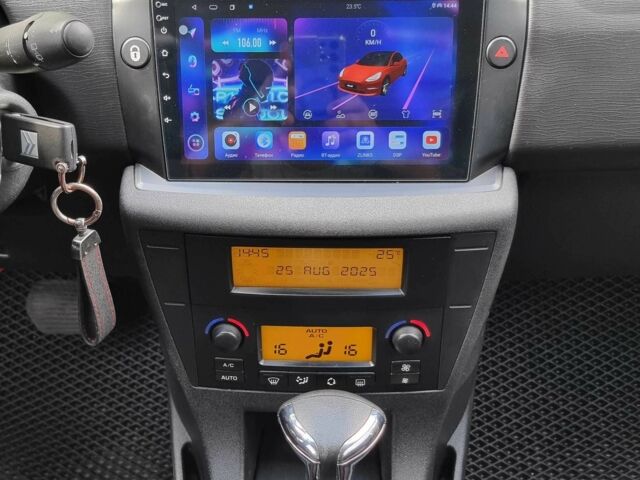 Красный Ситроен С4, объемом двигателя 1.6 л и пробегом 247 тыс. км за 5900 $, фото 19 на Automoto.ua