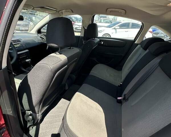 Красный Ситроен С4, объемом двигателя 1.6 л и пробегом 180 тыс. км за 4999 $, фото 5 на Automoto.ua