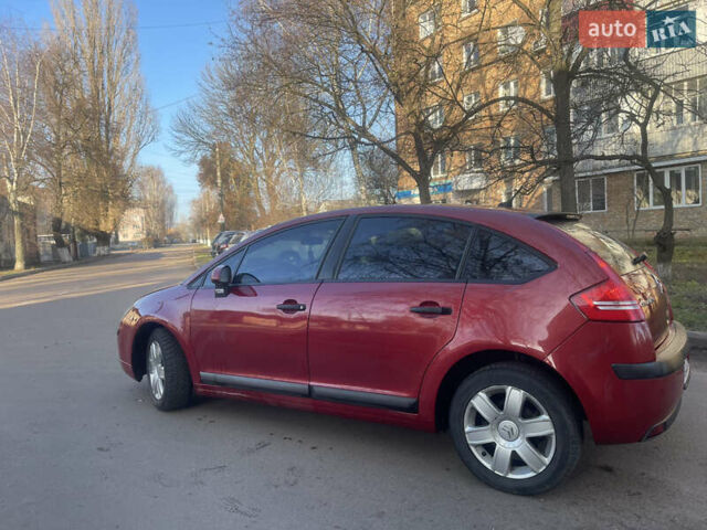Червоний Сітроен С4, об'ємом двигуна 1.59 л та пробігом 158 тис. км за 4750 $, фото 2 на Automoto.ua