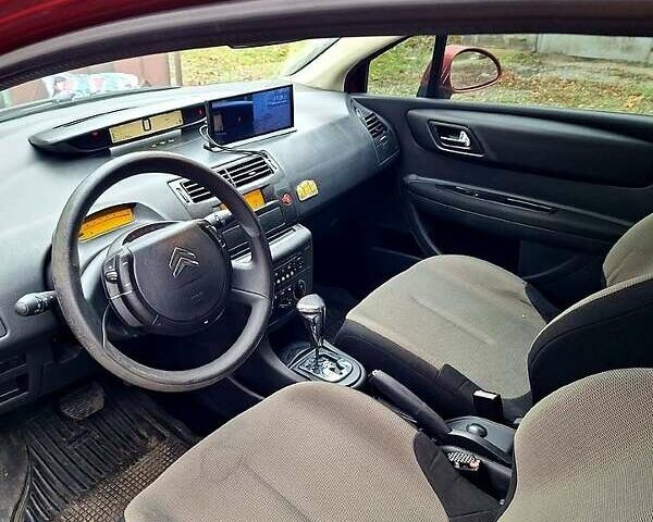 Красный Ситроен С4, объемом двигателя 1.6 л и пробегом 189 тыс. км за 4300 $, фото 8 на Automoto.ua