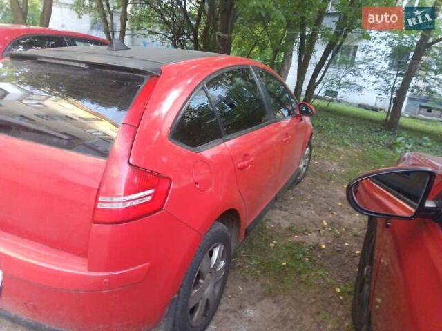 Красный Ситроен С4, объемом двигателя 1.59 л и пробегом 140 тыс. км за 3200 $, фото 6 на Automoto.ua