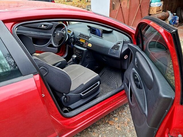 Червоний Сітроен С4, об'ємом двигуна 1.6 л та пробігом 189 тис. км за 4300 $, фото 5 на Automoto.ua