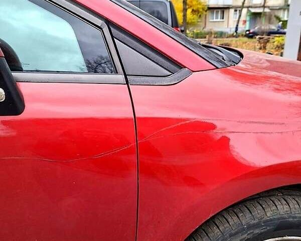 Красный Ситроен С4, объемом двигателя 1.6 л и пробегом 189 тыс. км за 4300 $, фото 2 на Automoto.ua