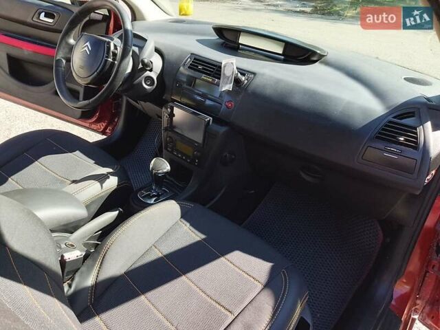Червоний Сітроен С4, об'ємом двигуна 2 л та пробігом 194 тис. км за 4800 $, фото 20 на Automoto.ua
