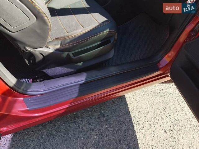 Червоний Сітроен С4, об'ємом двигуна 2 л та пробігом 194 тис. км за 4800 $, фото 33 на Automoto.ua