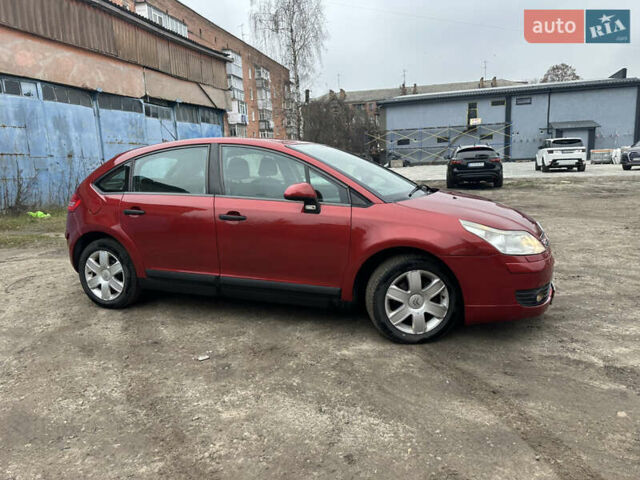 Красный Ситроен С4, объемом двигателя 1.59 л и пробегом 244 тыс. км за 5500 $, фото 8 на Automoto.ua