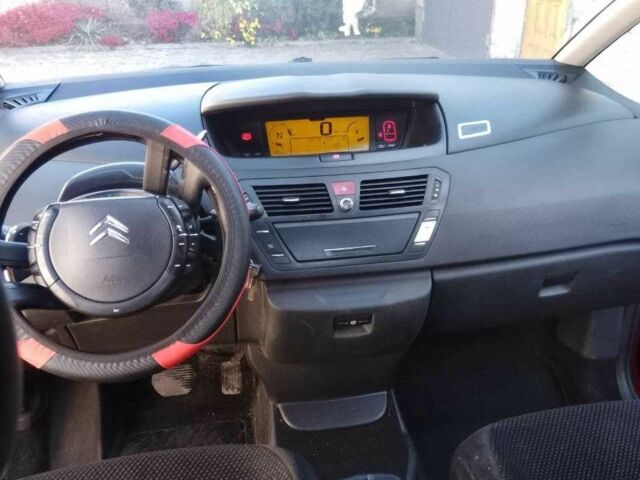 Червоний Сітроен С4, об'ємом двигуна 1.6 л та пробігом 270 тис. км за 5200 $, фото 5 на Automoto.ua