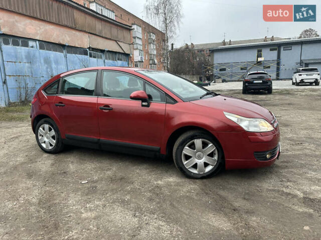 Красный Ситроен С4, объемом двигателя 1.59 л и пробегом 244 тыс. км за 5500 $, фото 7 на Automoto.ua