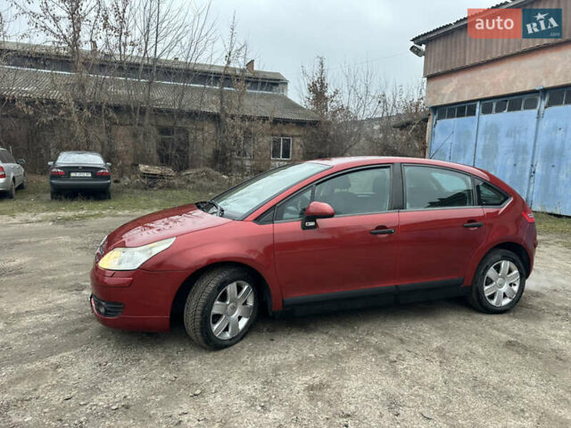 Красный Ситроен С4, объемом двигателя 1.59 л и пробегом 244 тыс. км за 5500 $, фото 25 на Automoto.ua