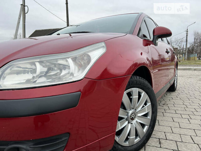 Червоний Сітроен С4, об'ємом двигуна 1.4 л та пробігом 278 тис. км за 4500 $, фото 2 на Automoto.ua