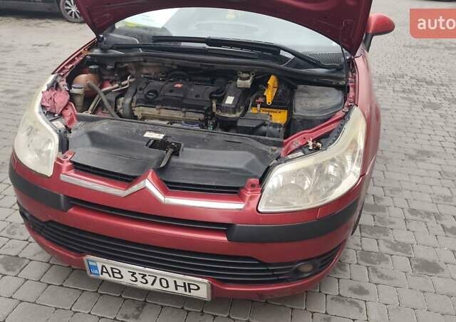Червоний Сітроен С4, об'ємом двигуна 1.59 л та пробігом 190 тис. км за 3900 $, фото 1 на Automoto.ua