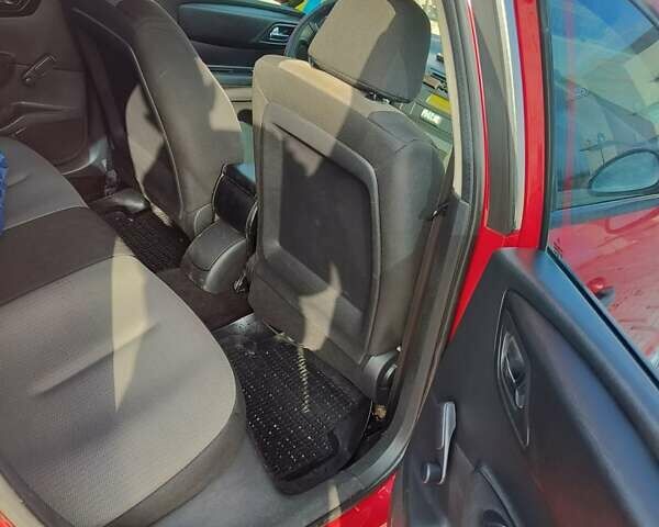 Красный Ситроен С4, объемом двигателя 1.6 л и пробегом 200 тыс. км за 3200 $, фото 10 на Automoto.ua